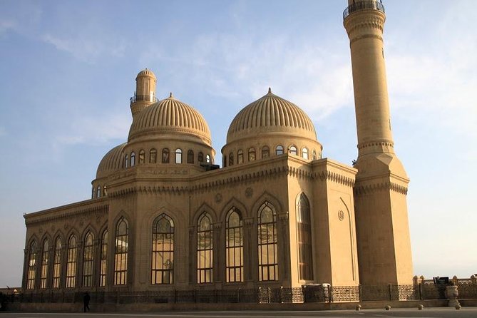 Gobustan, Mud Volcano, Burning Mountain and Fire Temple Tour - Bibi-Heybat Mosque: A brief Caspian-side pause