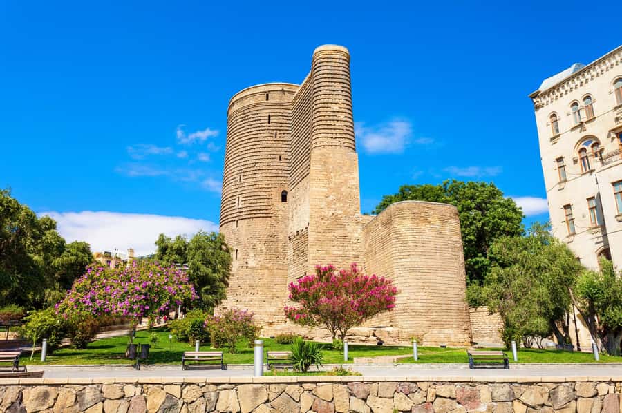 Heartbeat of Baku: Old & Modern City Walk (Group or Private) - Seaside Boulevard, the Carpet Museum, and Little Venice