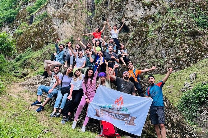 Hiking to Mystic Nisagala Canyon - Friendly guides and a social day out