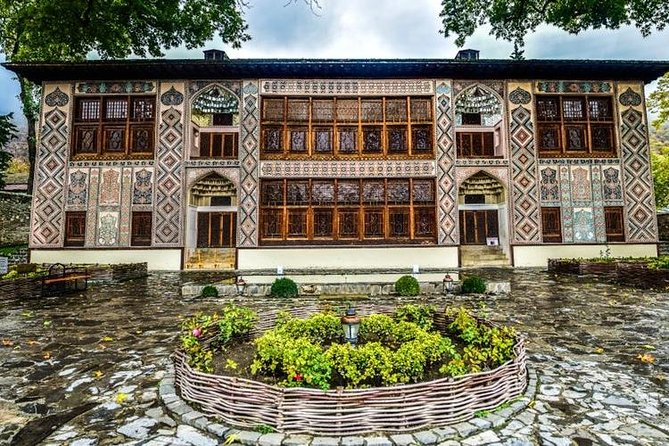 Independent multi-day Azerbaijan Tour - Overnight planning: Sheki or Gabala