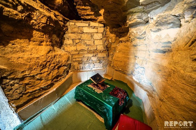 Independent tour to Shamakhi & Lahij - Shamakhi’s Juma Mosque in 15 minutes