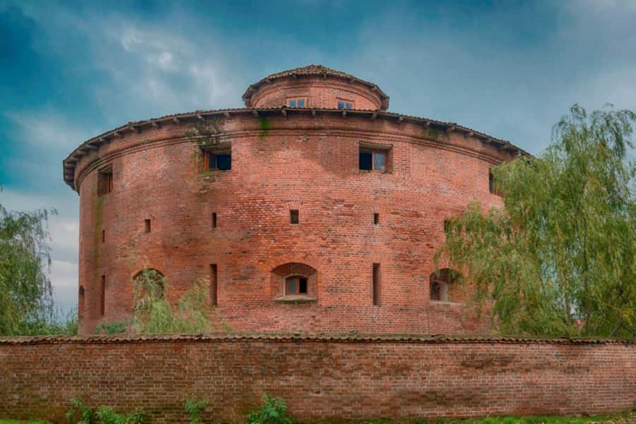 Longevity Secrets of Azerbaijan: Lankaran & Astara tour - The Round Tower offers a quick look at Lankaran’s defenses