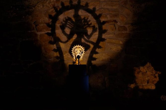 Mystic Ateshgah and Yanar Dag Tour - Meeting near Sahil and leaving Baku