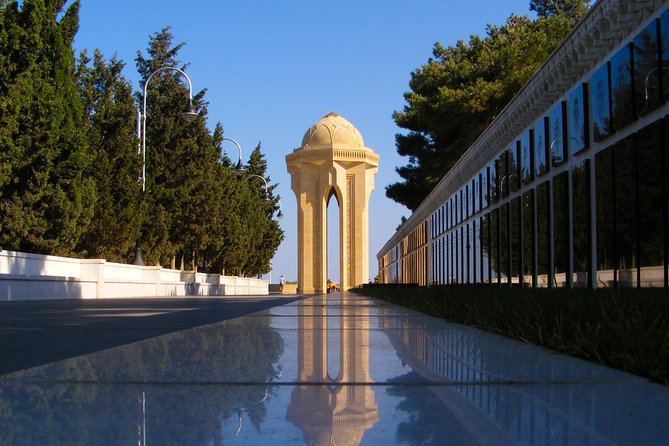 Old and Modern Baku City Private Tour - Timing, transport, and lunch need a close look