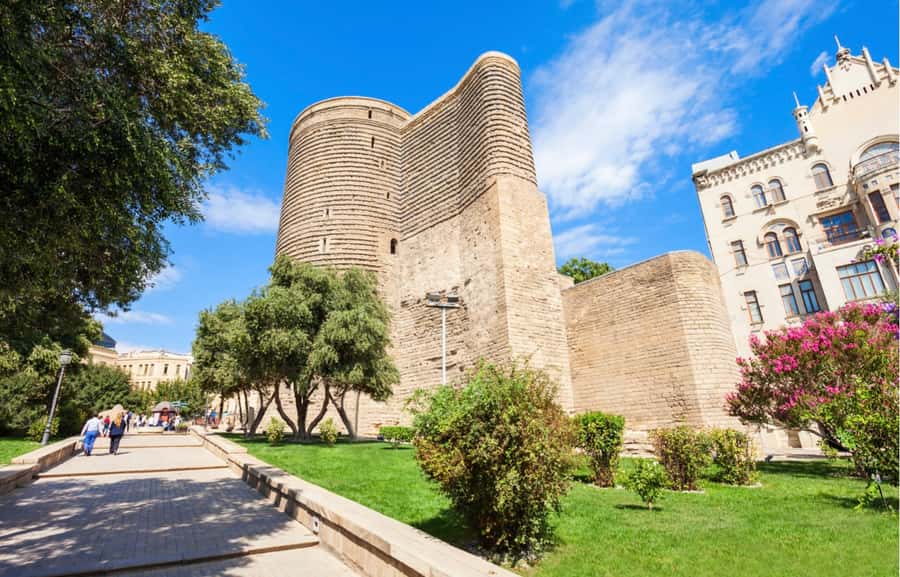 Old and Modern Baku City Tour - The lunch question and what is not included