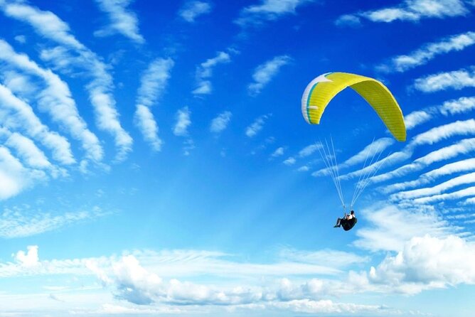 Paragliding Tour Baku - What makes Beshbarmagh Mountain special