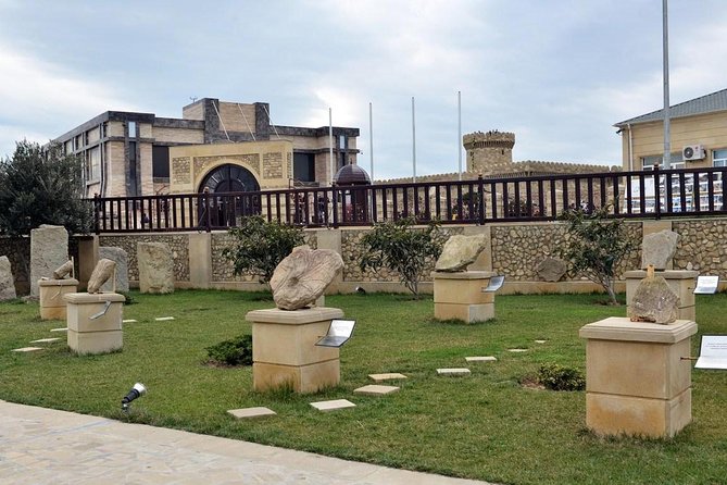 Private Absheron Peninsula Atesgah Temple & Fire Mountain - What a private day with Habil may be like
