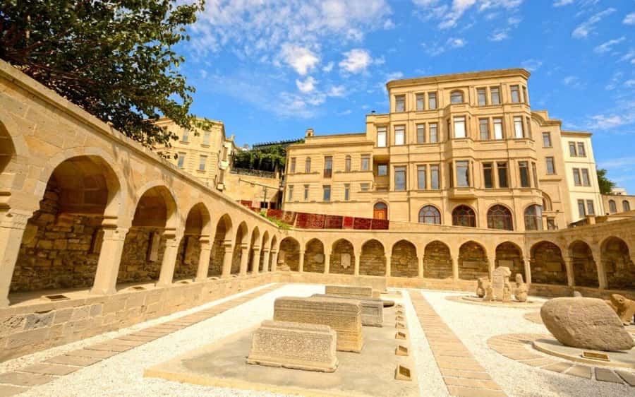Private Baku City - Why this three-hour Baku tour works