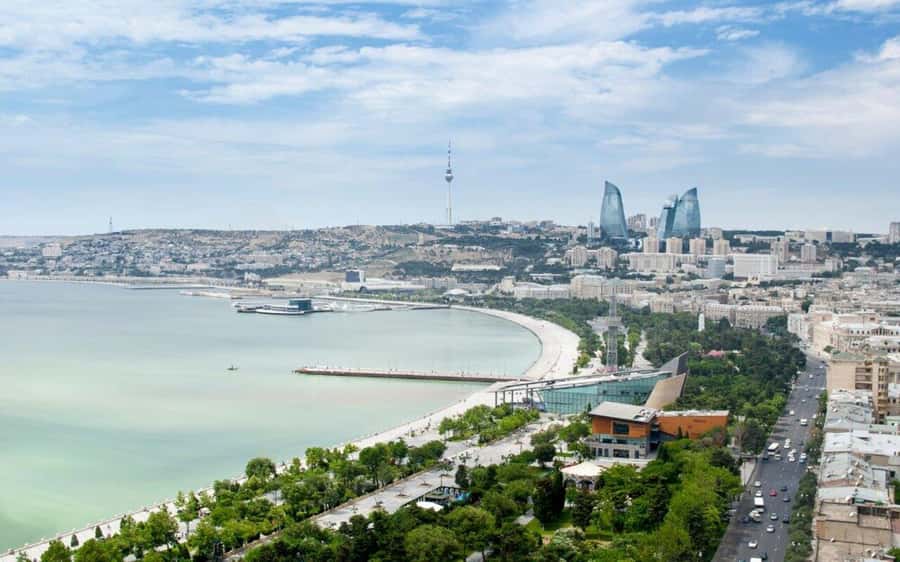 Private Baku City - Icherisheher gives you Bakus old-world start