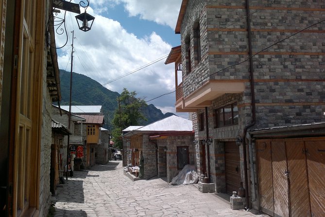Private Shamakhi - Lahij tour - Yeddi Gumbez and the Shirvan rulers