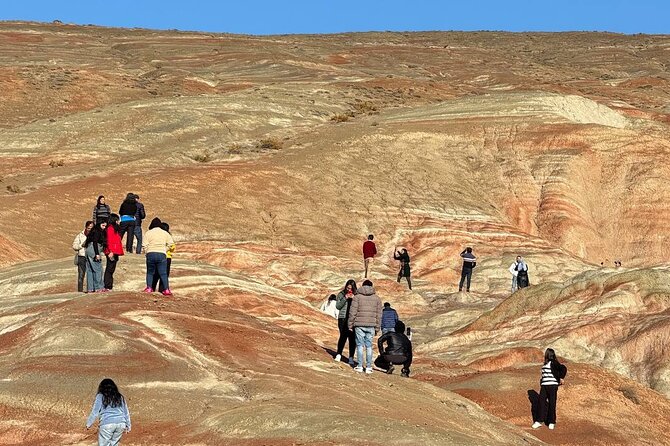 Shahdag Tour and Candy Cane Mountains tour - The guide and the group experience