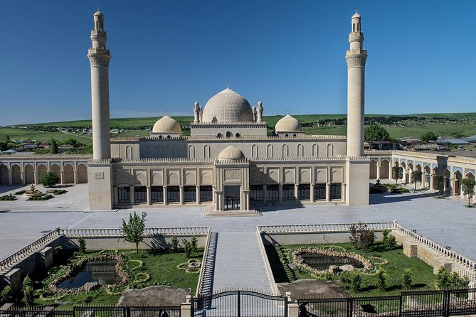 Shamakhi & Lahij Tour - What the private format changes