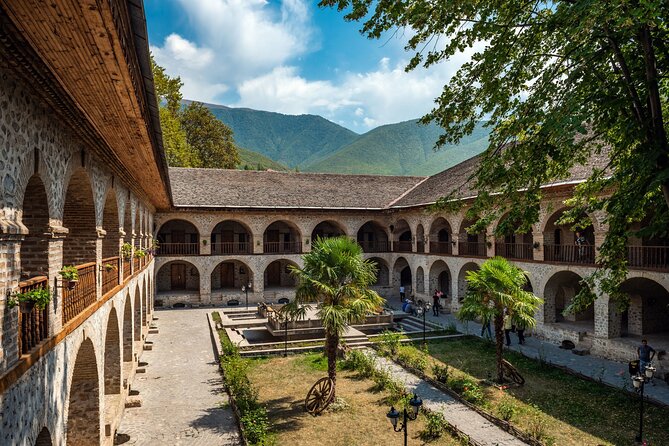 SHEKI - ancient and beautiful Land ( All Inclusive Tour ) - Juma Mosque: a calm first stop
