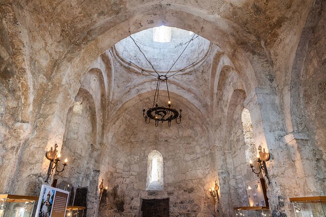 Sheki Cultural and Historical Shared Tour - The early pickup and the four-hour road journey