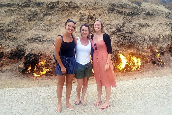 Small-Group Day Trip to Gobustan, Mud Volcanoes, Ateshgah & Yanar Dagh - Ateshgah Fire Temple and the Power of Sacred Fire