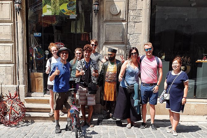 The Best Baku City Tour - Tiny books with a very large collection