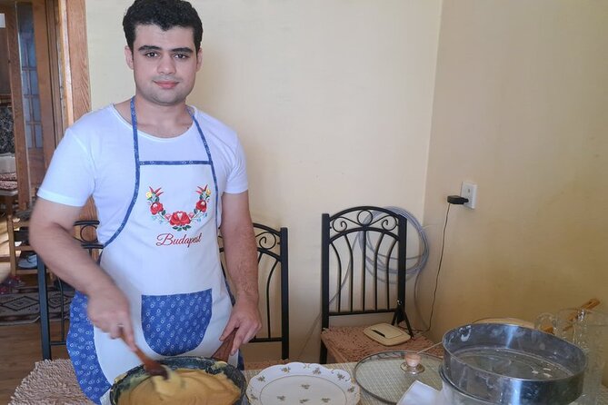 Traditional Azerbaijani Cuisine Workshop - Choosing between plov and dolma